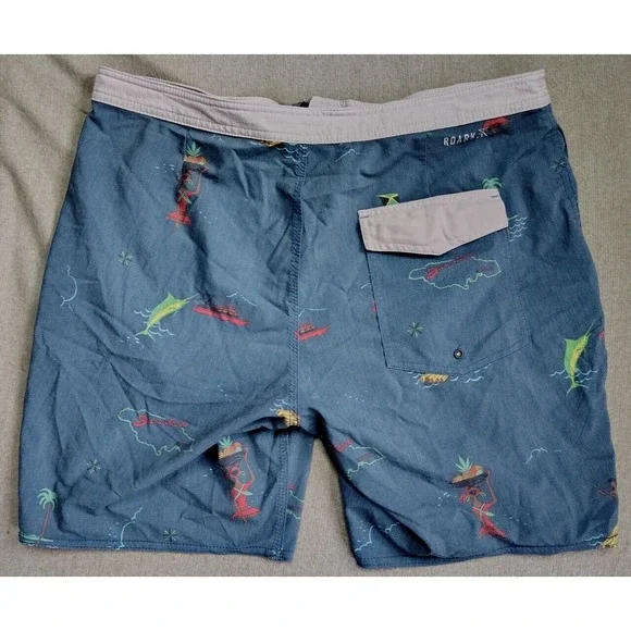 Roark Revival Chiller‎ Tourister Men's Navy Stretch Size 32 Board Shorts - Picture 6 of 7